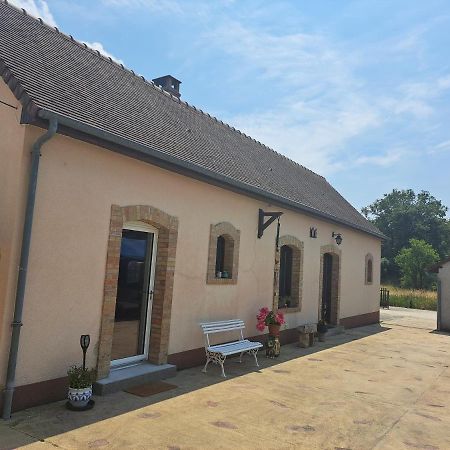 Villa L'Ecusson Fillé Exterior foto